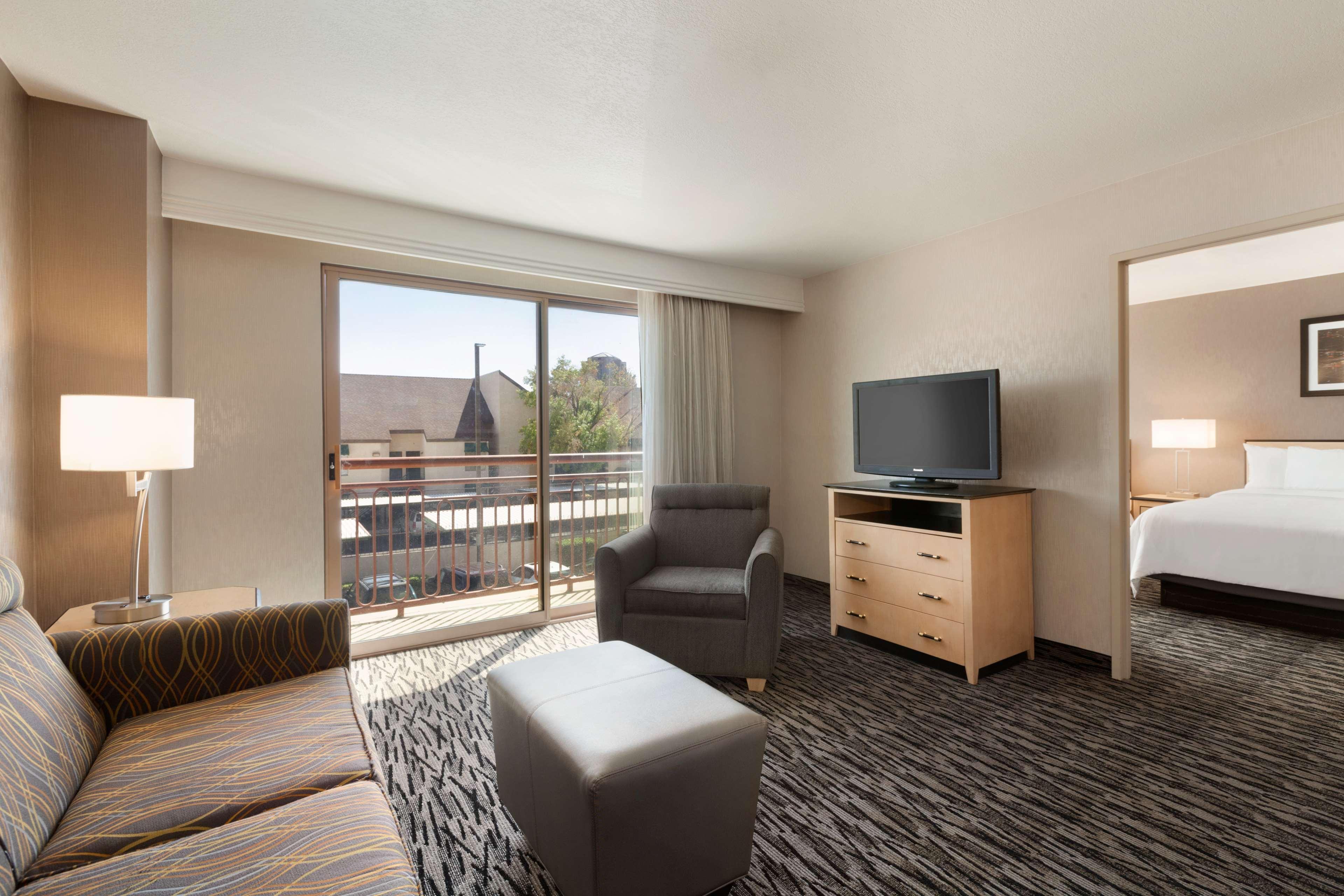 Embassy Suites By Hilton Convention Center Las Vegas Eksteriør bilde