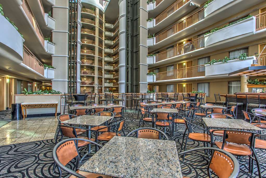 Embassy Suites By Hilton Convention Center Las Vegas Restaurant bilde